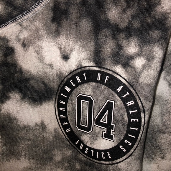 Girls Justice sweater - Picture 2 of 7